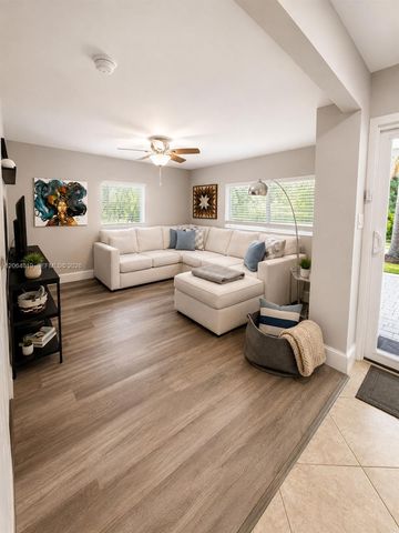 1301 NE 42nd St, Oakland Park, FL 33334