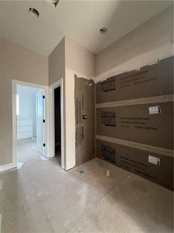 9050 FREEDOM Circle, Lenexa, KS 66227