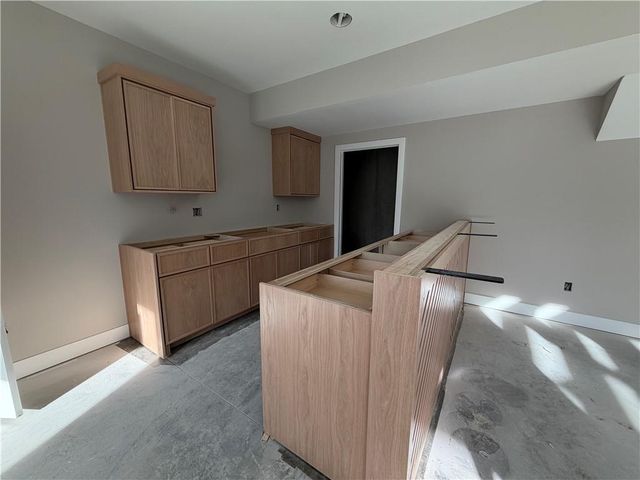 9050 FREEDOM Circle, Lenexa, KS 66227