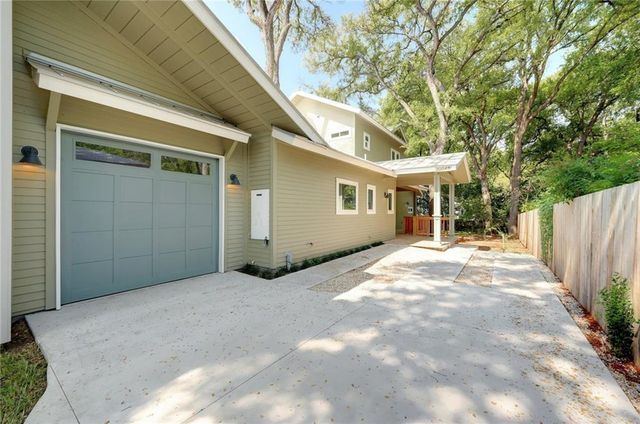 2004 Winsted LN B, Austin, TX 78703