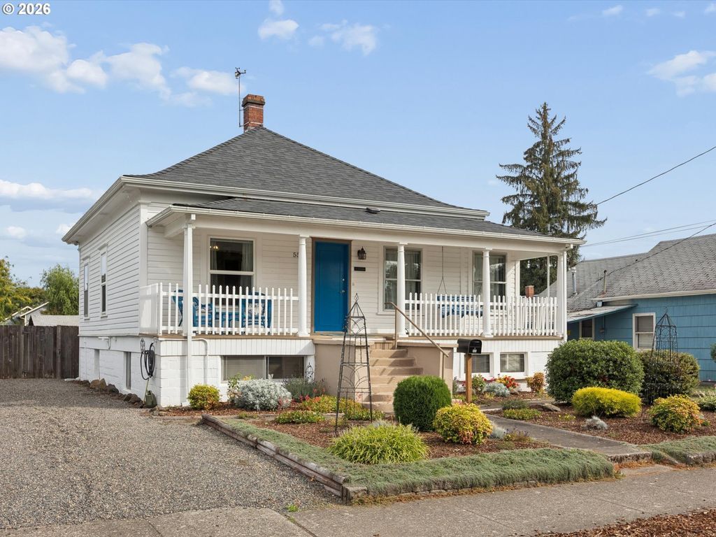555 Se CEDAR St, Hillsboro, OR 97123