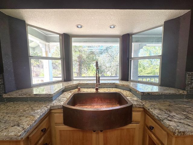 23051 Brian Ln, Grass Valley, CA 95949