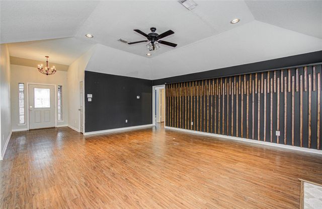 231 Cool Cove, Montgomery, TX 77356