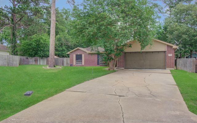 231 Cool Cove, Montgomery, TX 77356