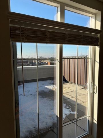 625 Deerfield Road 419, Deerfield, IL 60015