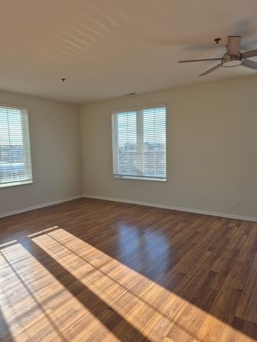 625 Deerfield Road 419, Deerfield, IL 60015