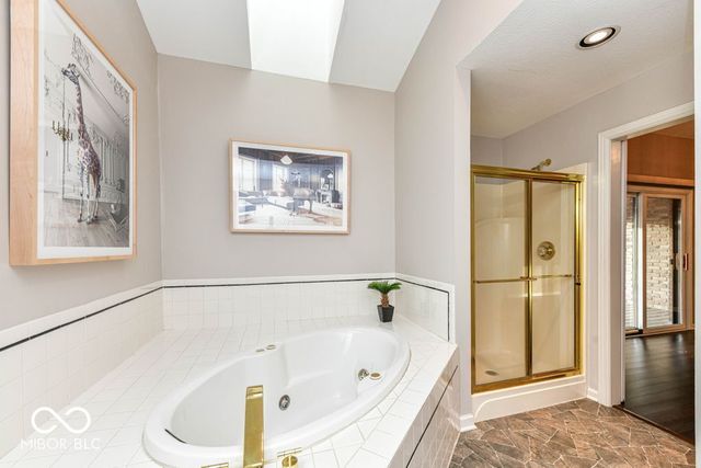 636 Hamlet Drive, Avon, IN 46123