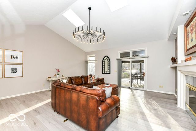 636 Hamlet Drive, Avon, IN 46123