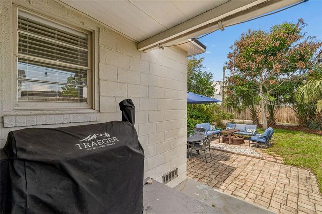 2914 N WOODROW AVENUE, Tampa, FL 33602