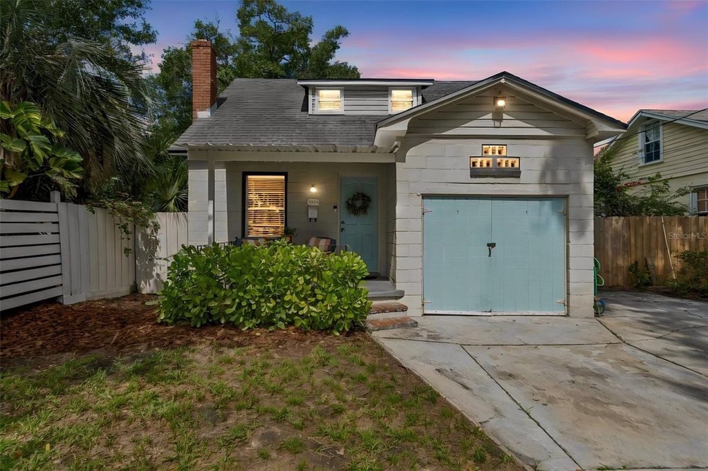 2914 N WOODROW AVENUE, Tampa, FL 33602