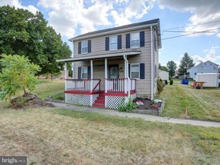 4 E HANOVER ST, Gettysburg, PA 17325