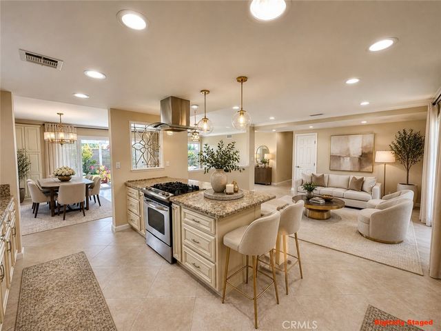 18572 Avolinda, Yorba Linda, CA 92886