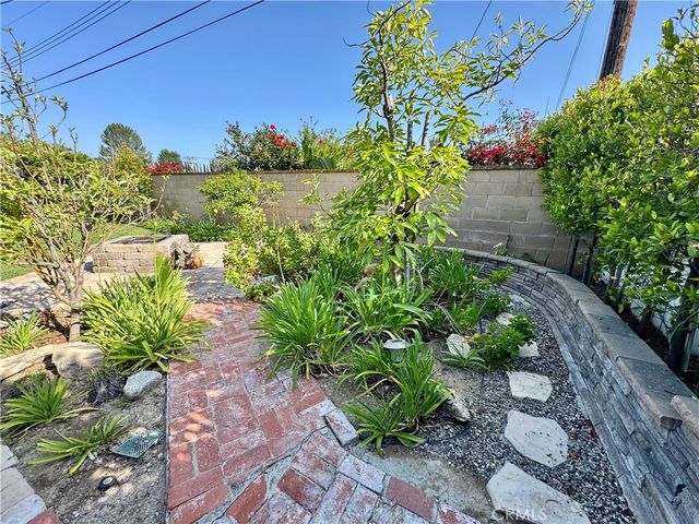 18572 Avolinda, Yorba Linda, CA 92886