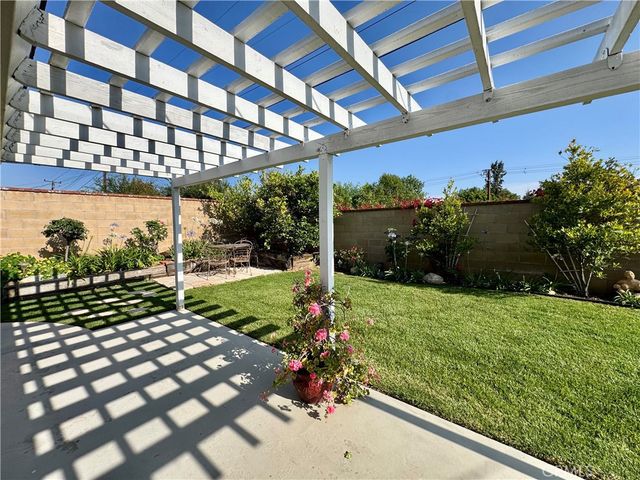18572 Avolinda, Yorba Linda, CA 92886