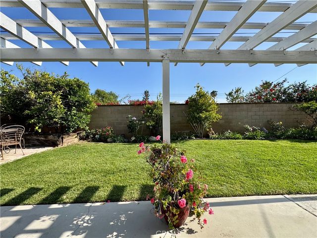 18572 Avolinda, Yorba Linda, CA 92886