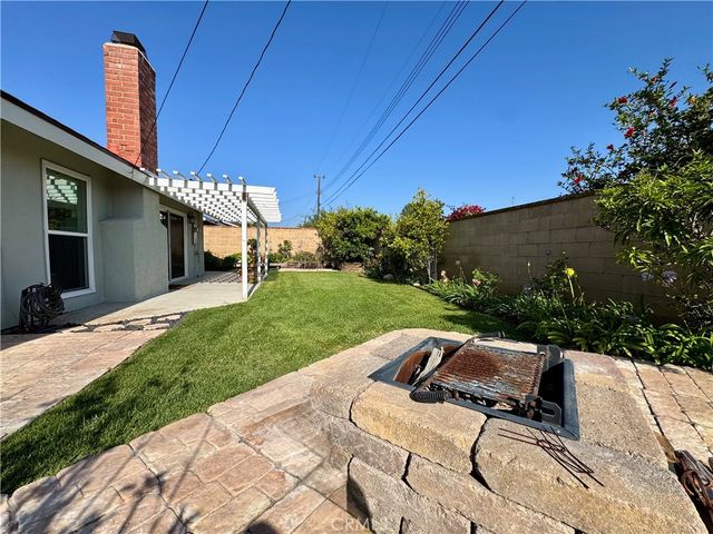 18572 Avolinda, Yorba Linda, CA 92886