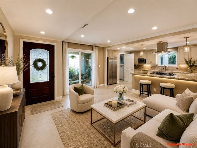 18572 Avolinda, Yorba Linda, CA 92886