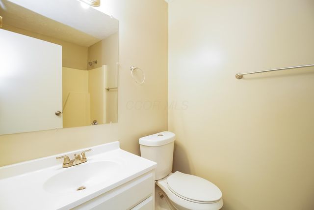 2495 Willow View Court, Grove City, OH 43123