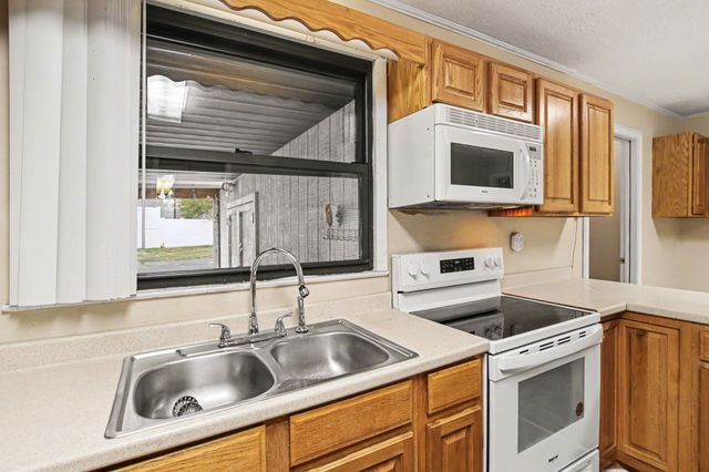 6304 Edsel Drive, Nashville, TN 37209