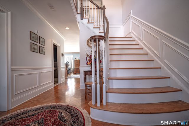 109 Long Meadow Hill Road, Brookfield, CT 06804