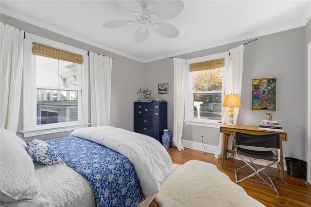 30 Bull Street, Newport, RI 02840