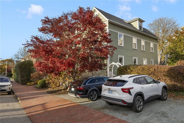 30 Bull Street, Newport, RI 02840