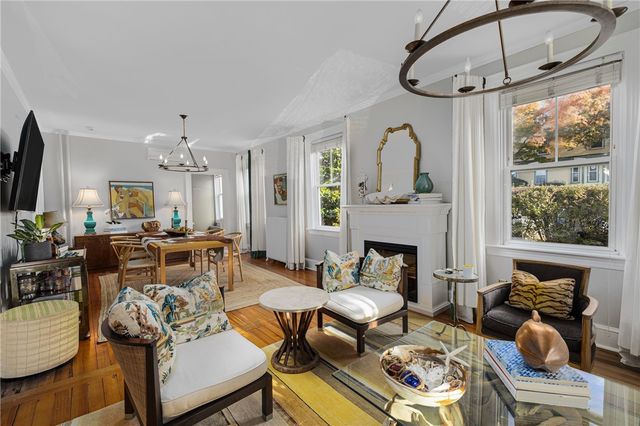 30 Bull Street, Newport, RI 02840