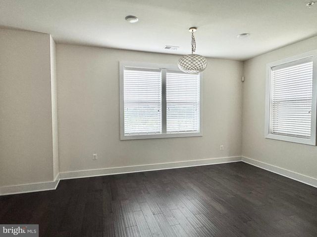 44858 TIVERTON SQ, Ashburn, VA 20147