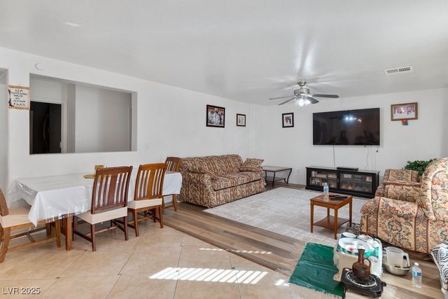 6717 Yellowhammer Place, North Las Vegas, NV 89084