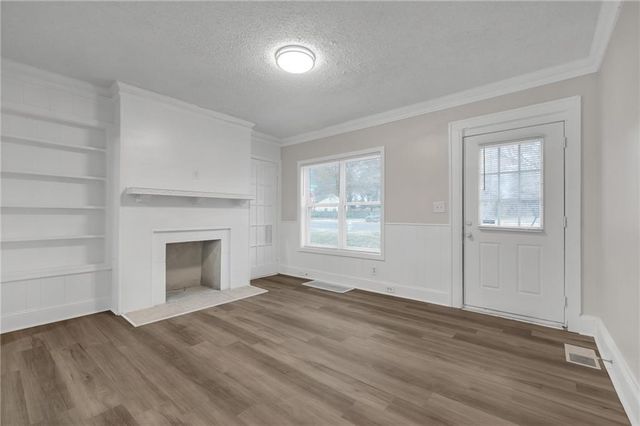 1683 Candler Rd, Decatur, GA 30032