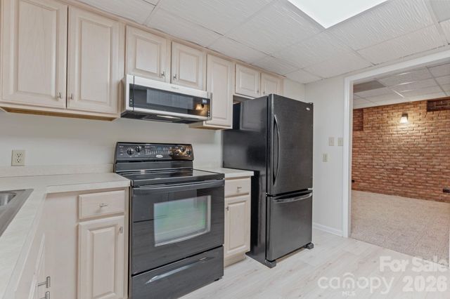 5351 Murrayhill Road, Charlotte, NC 28210