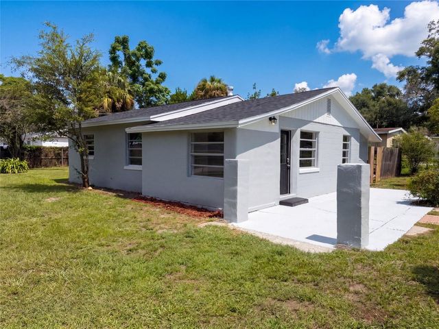 2406 E CURTIS STREET, Tampa, FL 33610