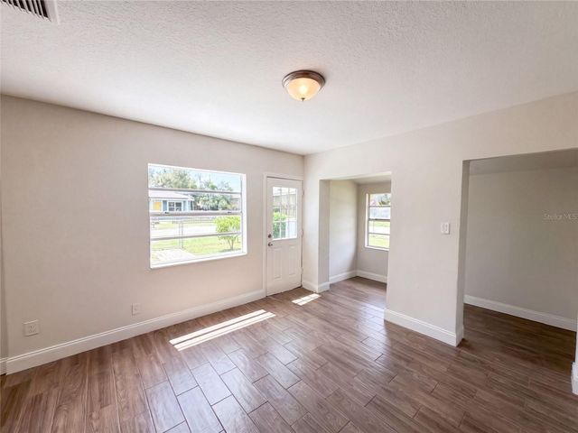 2406 E CURTIS STREET, Tampa, FL 33610