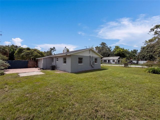 2406 E CURTIS STREET, Tampa, FL 33610