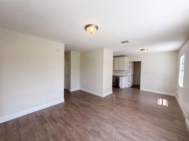 2406 E CURTIS STREET, Tampa, FL 33610