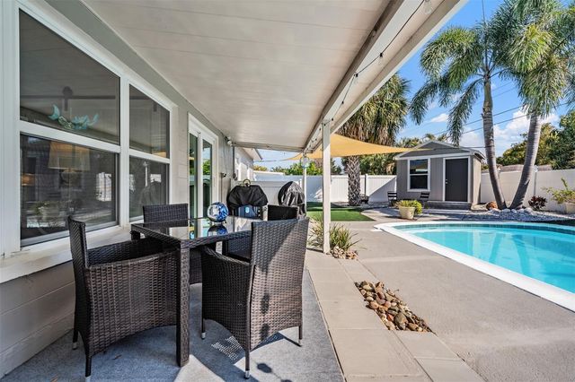 3766 24TH AVENUE N, St Petersburg, FL 33713