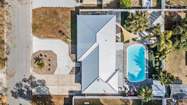 3766 24TH AVENUE N, St Petersburg, FL 33713