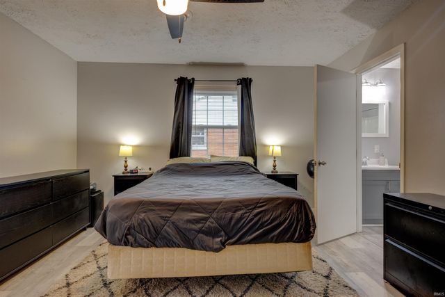 1200 S 3rd Street, Boonville, IN 47601