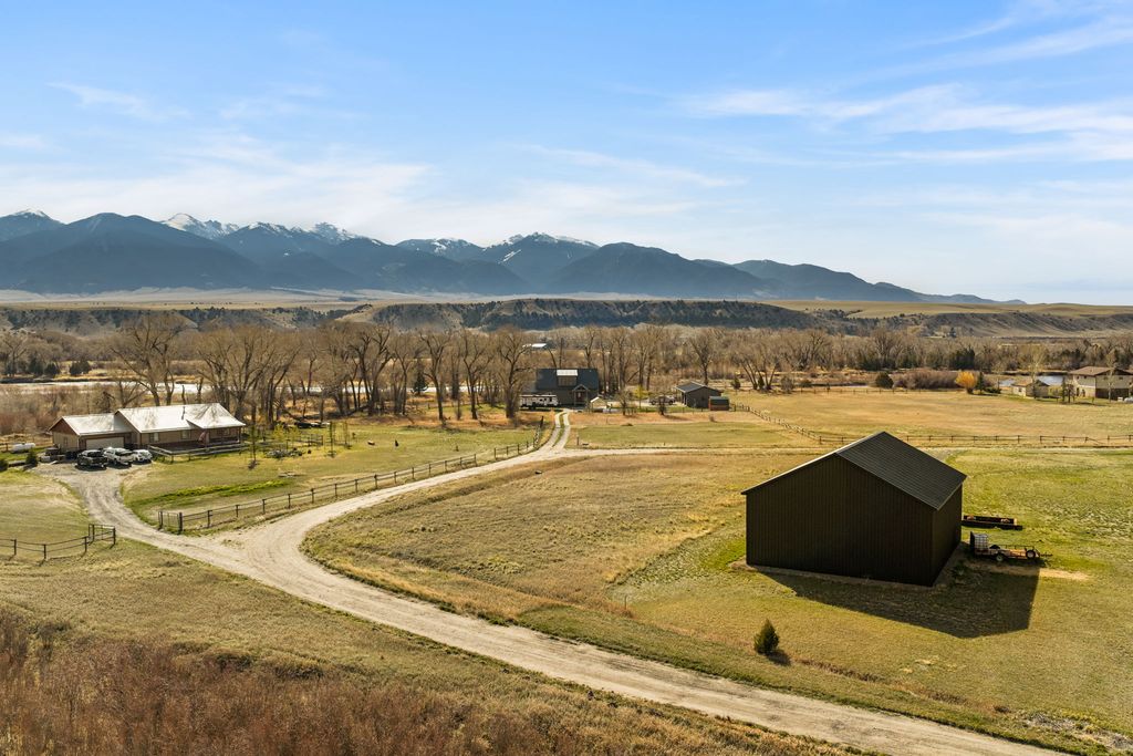 17 Stone Road, Silver Star, MT 59751 photo 4