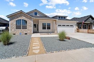 261 Oak Crest Way, Medford, OR 97501