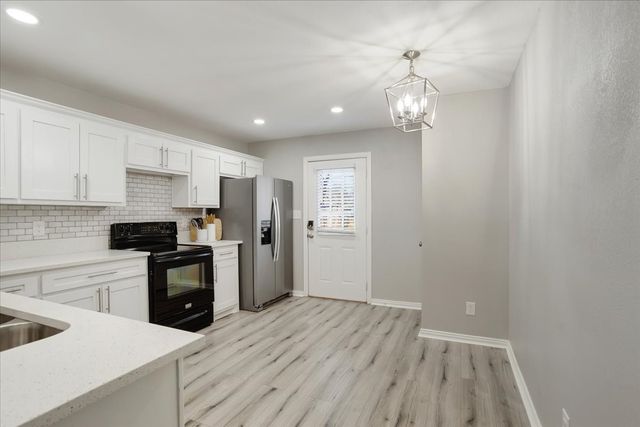 307 N Carter, Howe, TX 75459