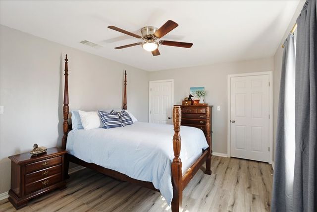 307 N Carter, Howe, TX 75459