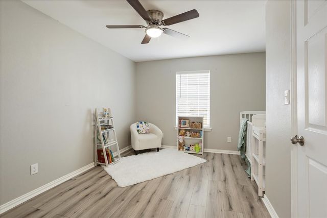 307 N Carter, Howe, TX 75459