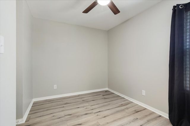 307 N Carter, Howe, TX 75459