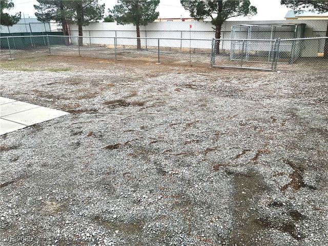 3201 Fritz Lane, Pahrump, NV 89048