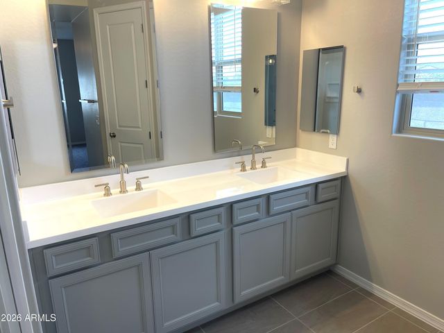 9992 W CATALINA Drive, Avondale, AZ 85392