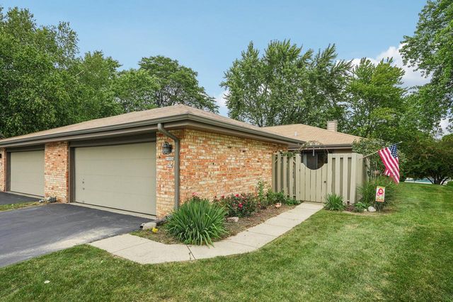 11024 N Redwood Tree COURT, Mequon, WI 53092
