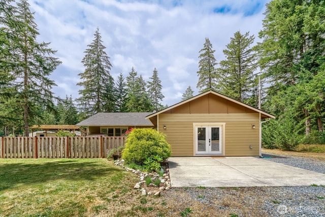 23402 60th Avenue E, Graham, WA 98338