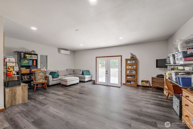 23402 60th Avenue E, Graham, WA 98338