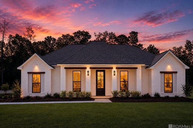13527 Eagles Park Drive, Denham Springs, LA 70726